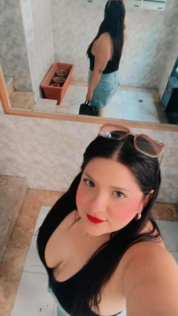 Chica busca chico en Valencia: Chica busca chico