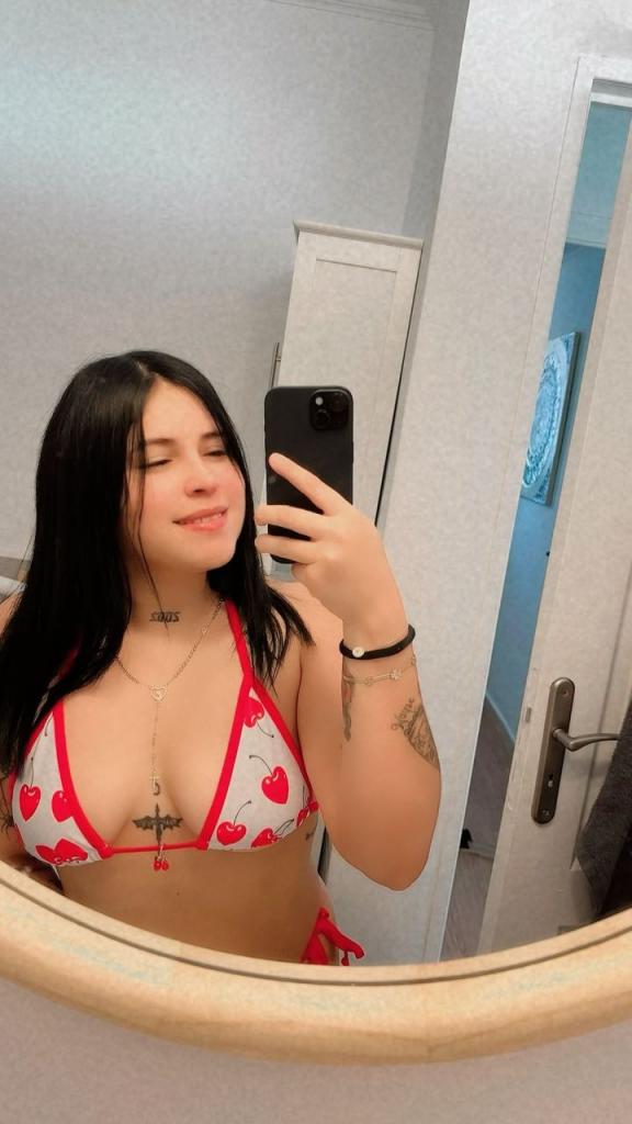 Chica busca chico en Tenerife: 