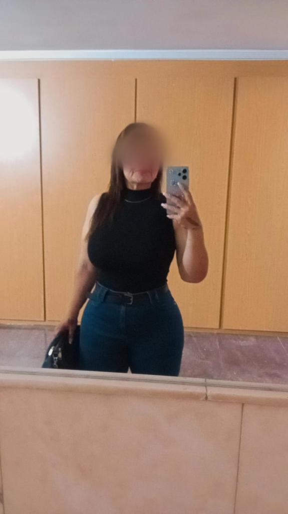 Chica busca chico en Murcia: 