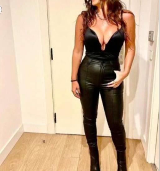 Chica busca chico en La Coruña: 