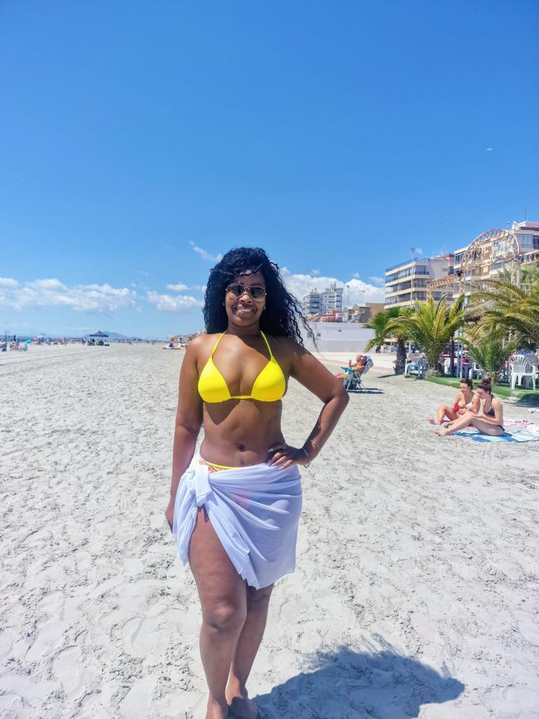 Chica busca chico en Almería: 