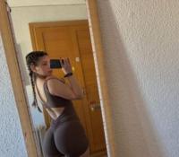 614695187: Chica busca chico en Madrid