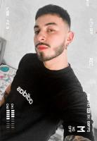 672044911: Chico busca chica en Valencia