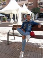 643154954: Chico busca chica en Zaragoza