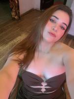 670337205: Chica busca chico en Tarragona