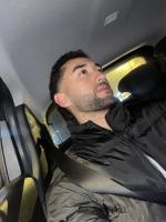 615288072: Chico busca chica en Valencia