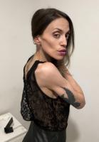 643688515: Chica busca chico en Madrid