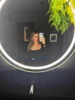 637069750: Chica busca chico en Madrid