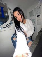 745051268: Chica busca chico en Murcia