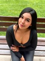 611334105: Chica busca chico en Navarra
