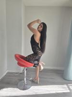 641976374: Chica busca chico en Madrid