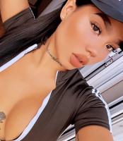 673887277: Chica busca chico en Málaga