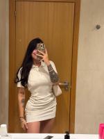 647315397: Chica busca chico en Madrid