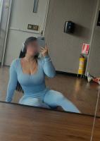 654248572: Chica busca chico en Sevilla
