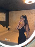 671618793: Chica busca chico en Ibiza