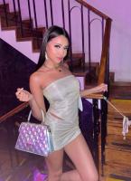 678786360: Chica busca chico en Ibiza