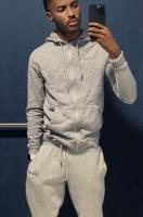 672954244: Chico busca chica en Madrid