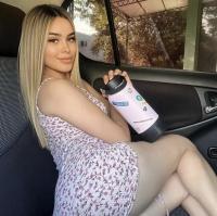 670064318: Chica busca chico en Barcelona