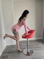 672807507: Chica busca chico en Madrid