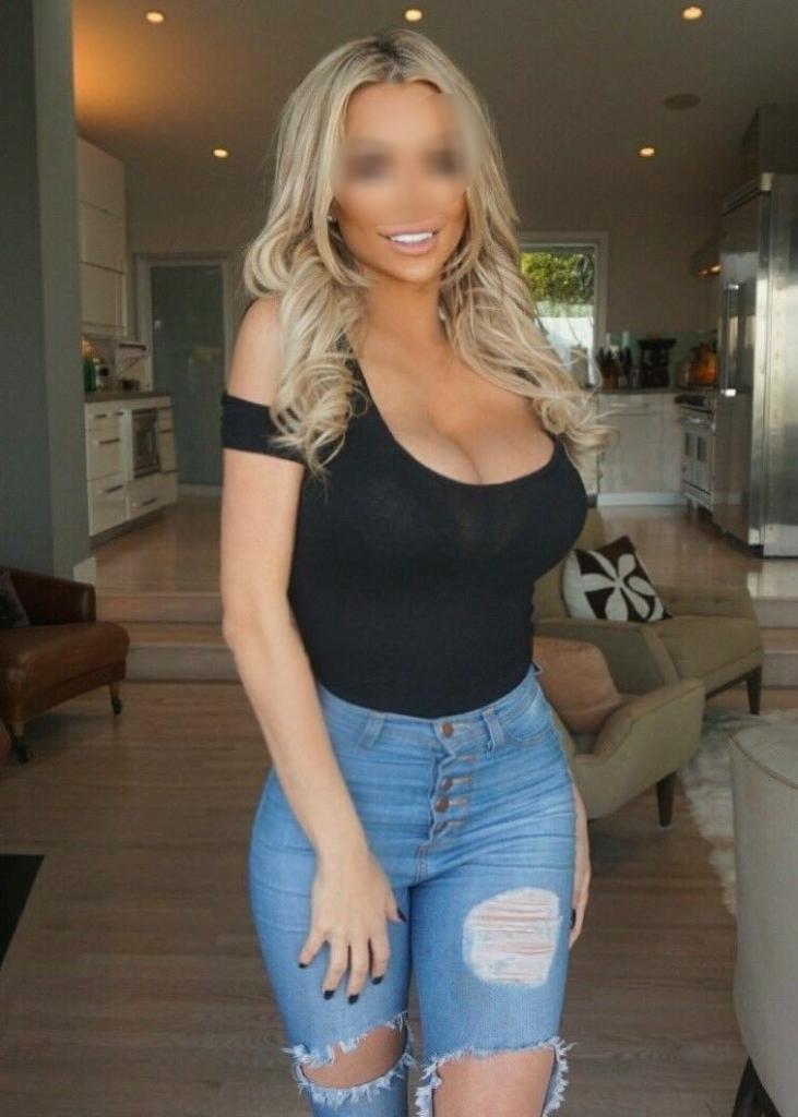 Chica busca chico en Cádiz: 