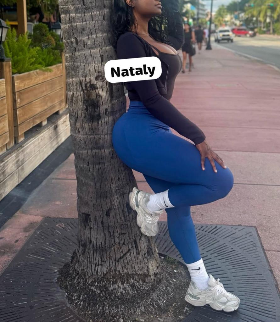 Chica busca chico en Cádiz: 