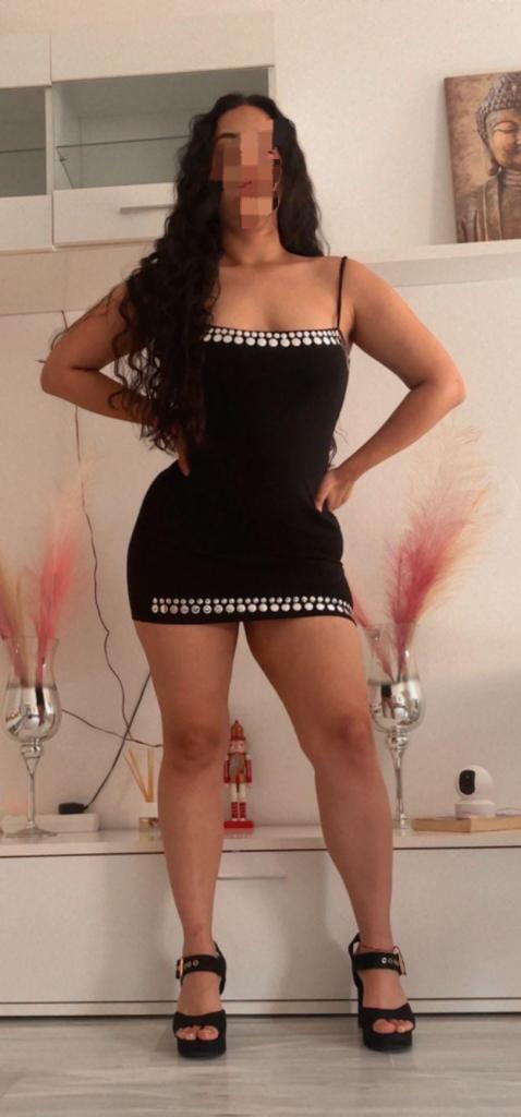 Chica busca chico en Granada: 