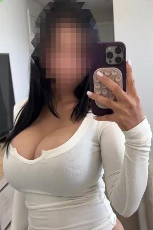 604292190: Chica busca chico en Cáceres