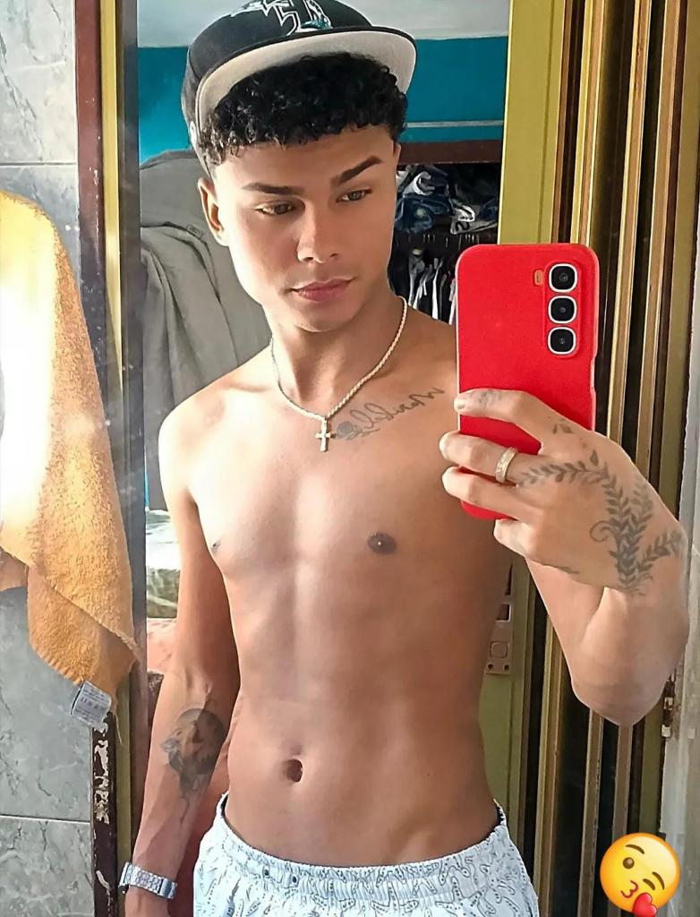 613682116: Chico busca chica en Tenerife