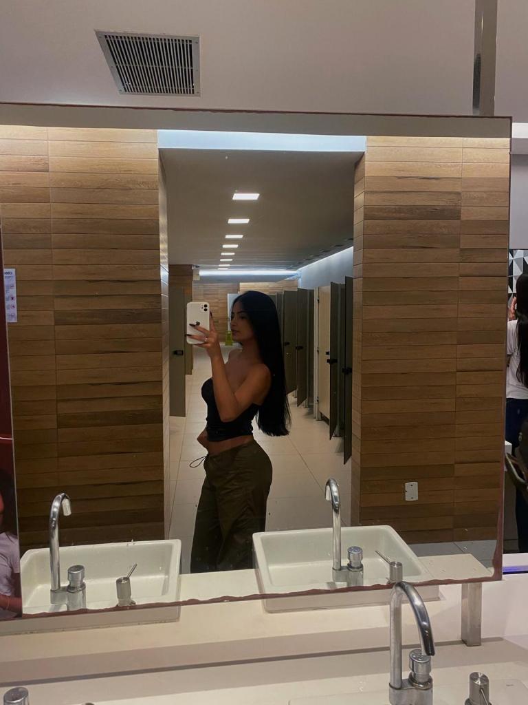 Chica busca chico en Alicante: 