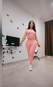 667054614: Transexual en Barcelona