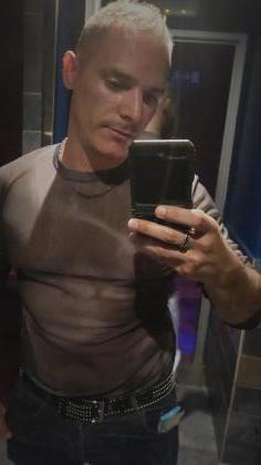 604257155: Chico busca chica en Las Palmas