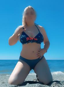 Chica busca chico en Cádiz: 