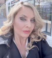 616884761: Chica busca chico en Madrid