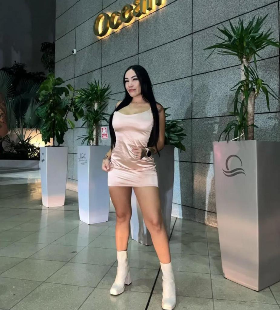 Chica busca chico en Murcia: 