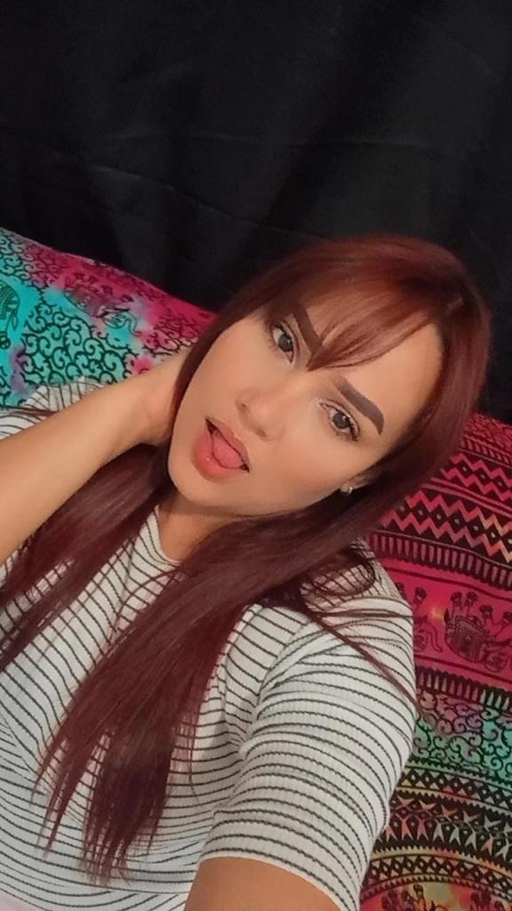 Chica busca chico en Murcia: 