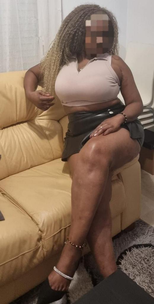 Chica busca chico en Sevilla: 