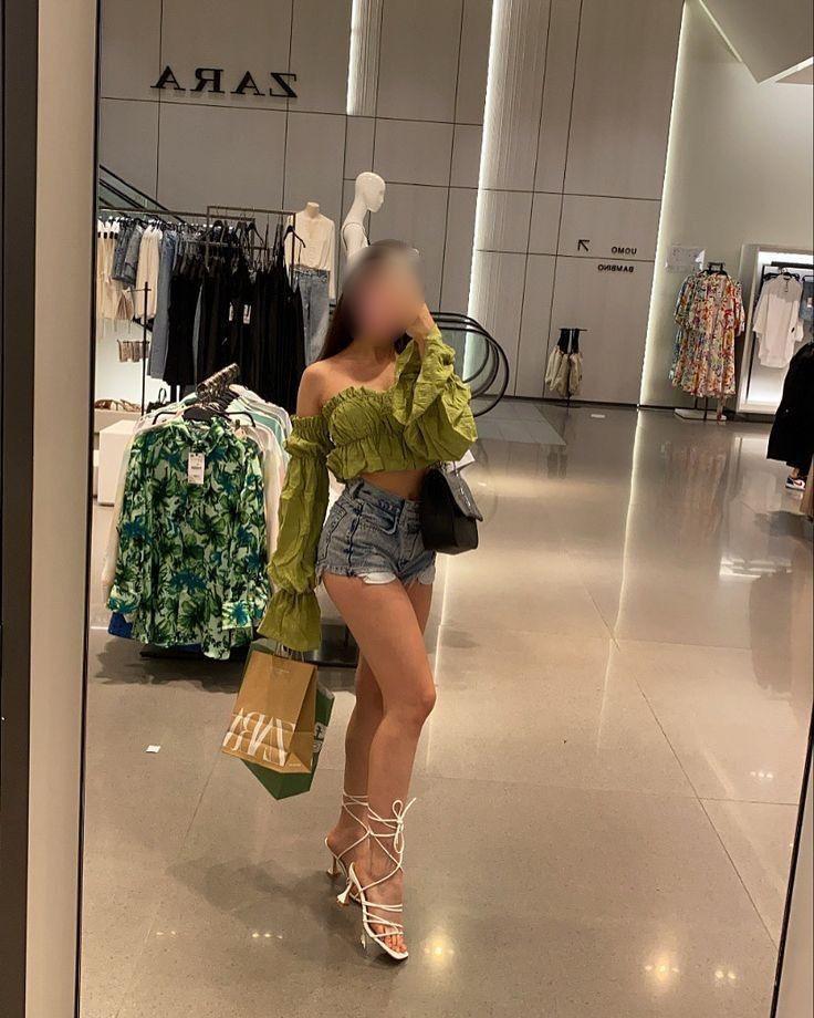 Chica busca chico en Tenerife: 