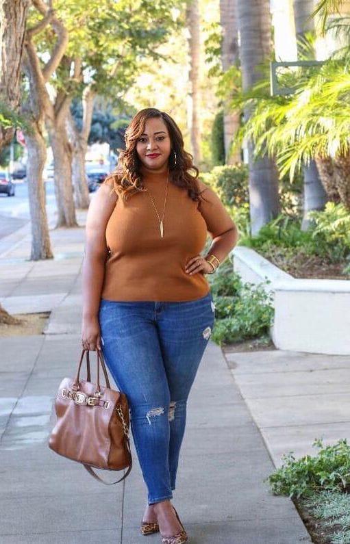 632398987: Chica busca chico en Barcelona