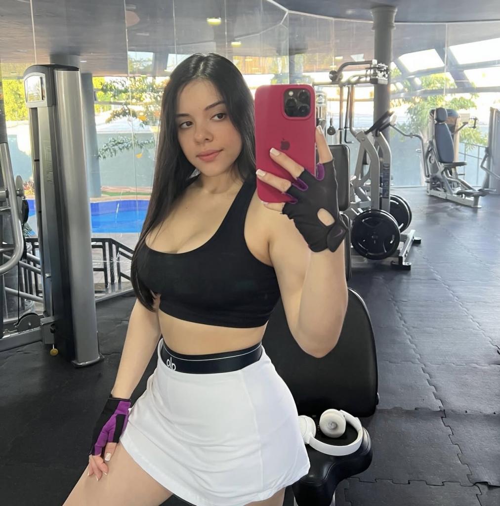 641076386: Chica busca chico en Zaragoza