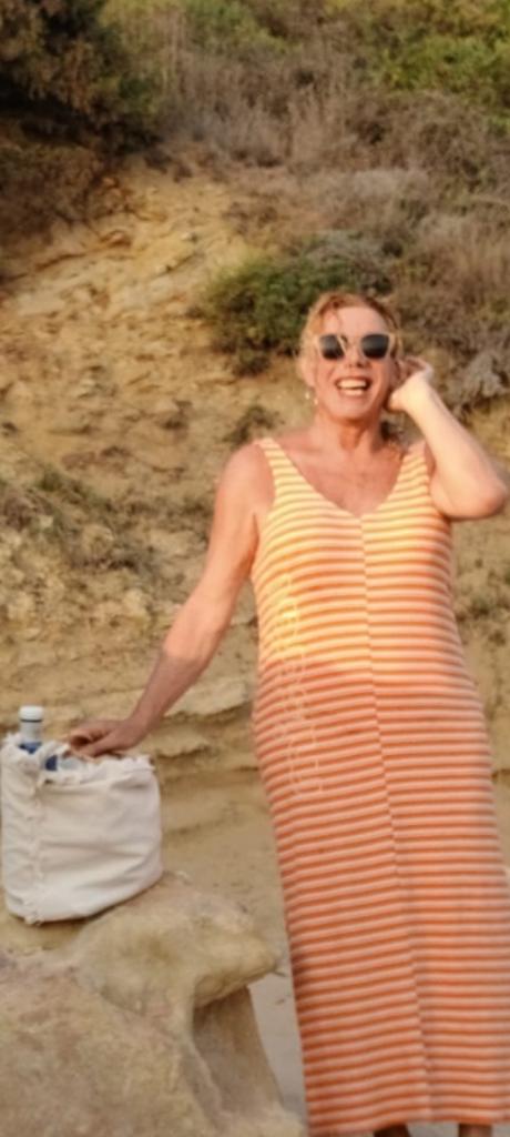 627000184: Travesti en Cádiz