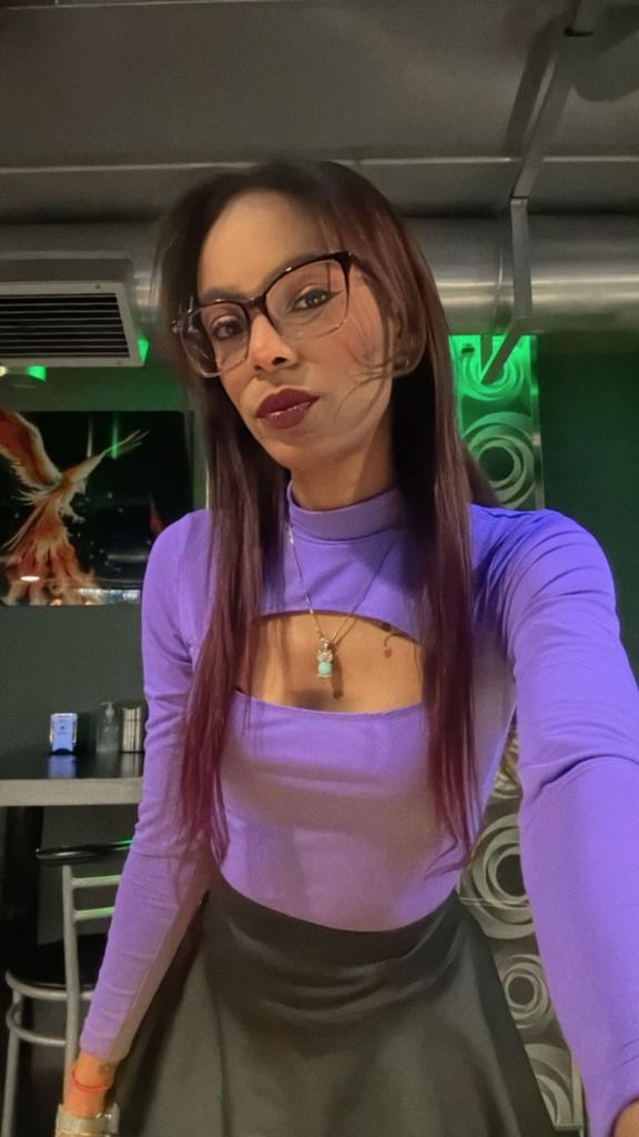 Chica busca chico en Asturias: 