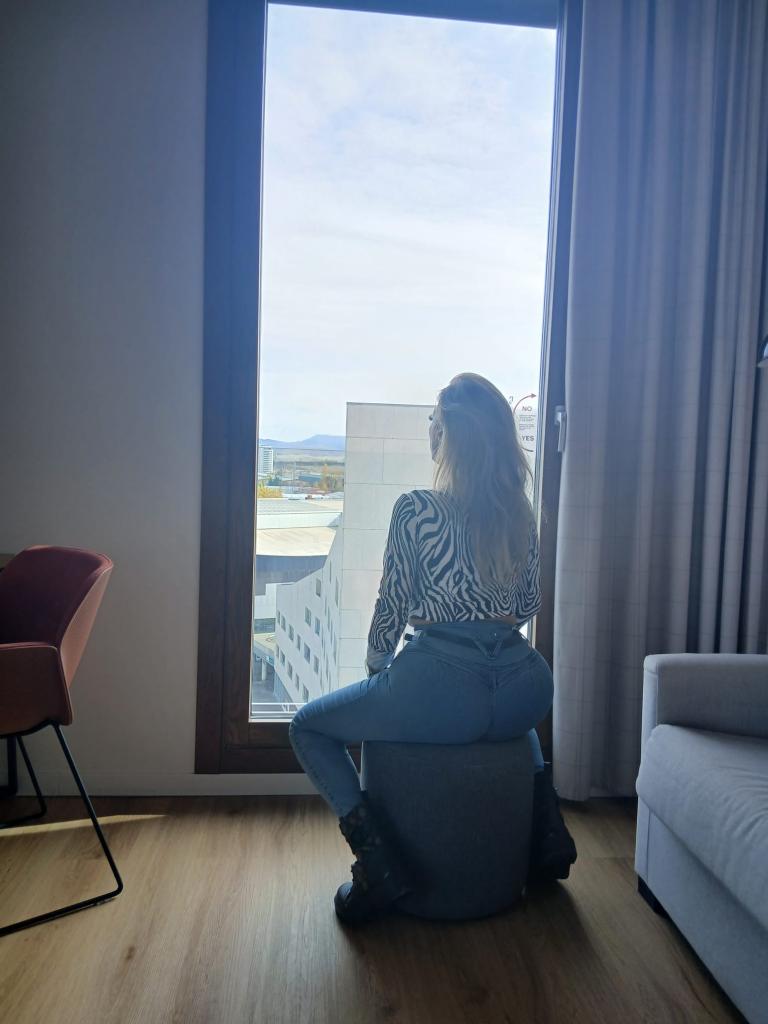 653249289: Travesti en Navarra