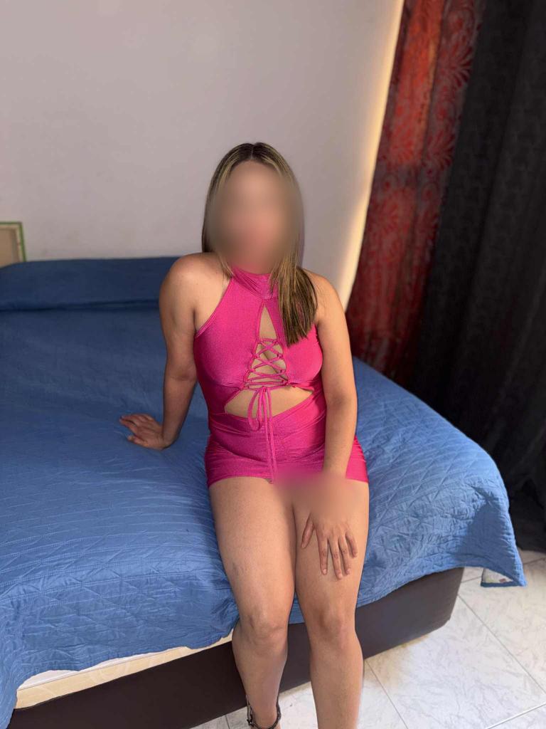 611570054: Chica busca chico en Alicante
