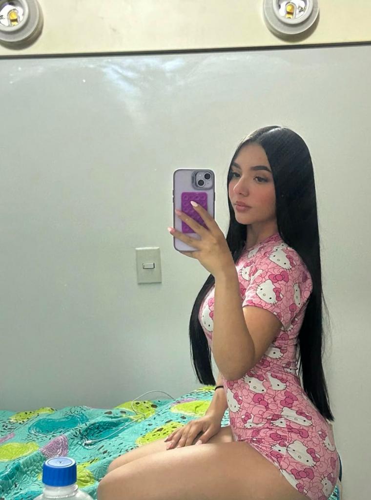 Chica busca chico en Tenerife: 