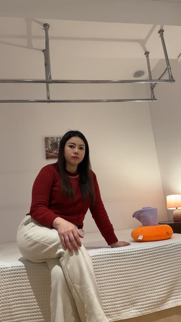 618664092: Chica busca chico en Barcelona