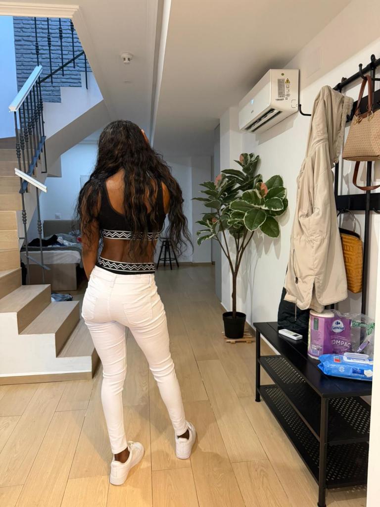 Chica busca chico en Cádiz: 