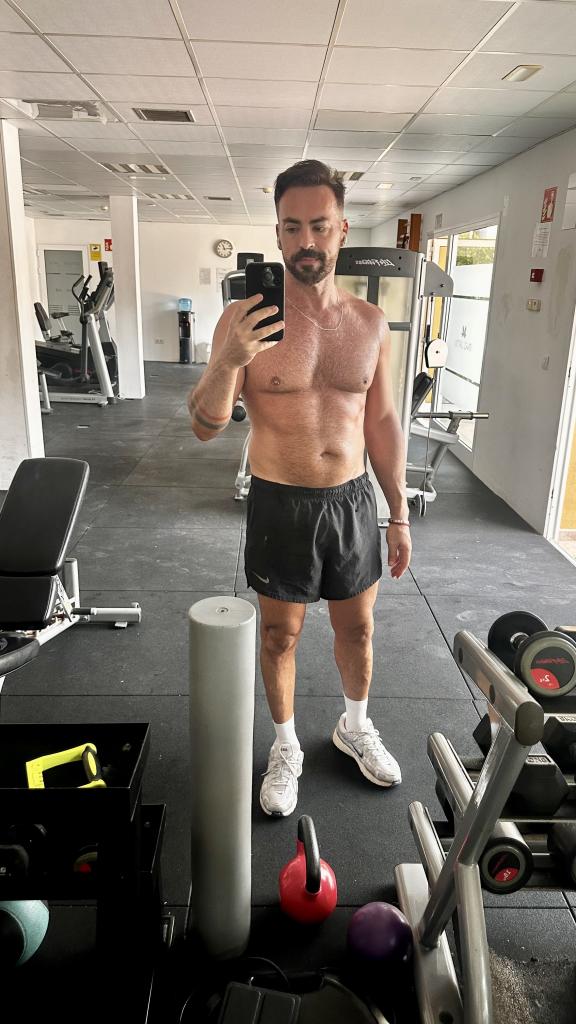 Chico busca chica en Las Palmas: 