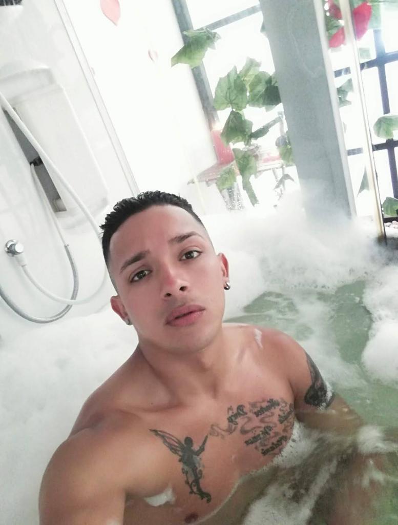 Chico busca chica en Alicante: 