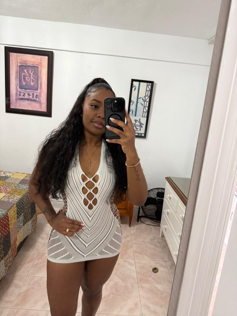 Chica busca chico en Almería: 