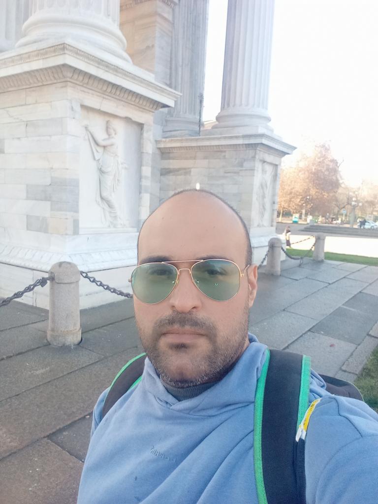 Chico busca chica en Murcia: 